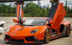 Lamborghini Aventador LP700-4 on PUR Wheels (RS05) 2018 года